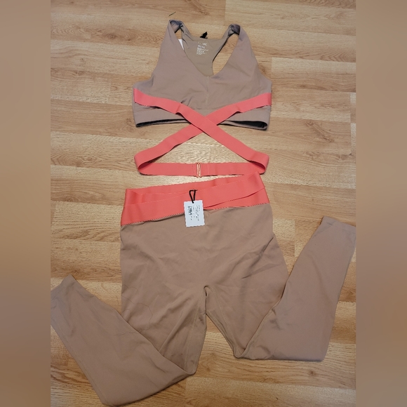 Le Ore set. - Picture 2 of 3